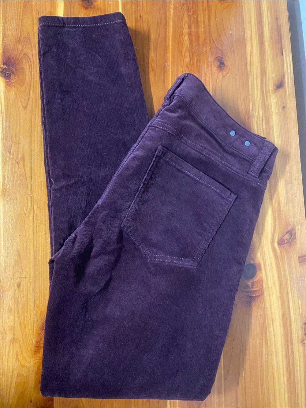 CABI Autumn Jeans Velour Velvet Fine Gauge Skinny Corduroy Cords Pants size 6